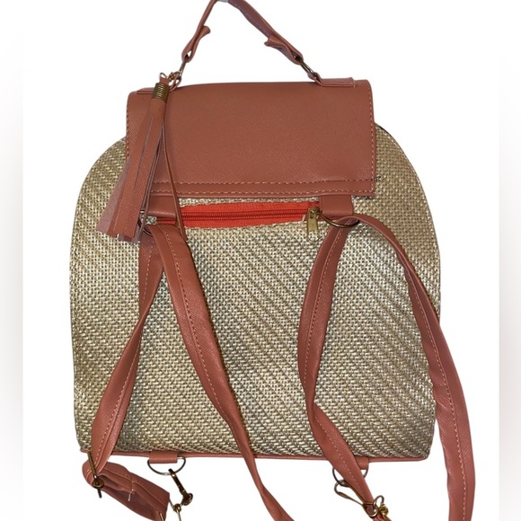 FRIEDA KAHLO Colorful Inspired Backpack Handbag Raffia Material Vegan Leather - Picture 2 of 6